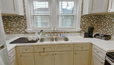 Lux 3BR, Steps from Airport, U of R & Grocery Stores - Foto 2