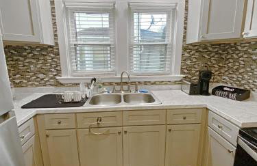 Lux 3BR, Steps from Airport, U of R & Grocery Stores - Foto 2