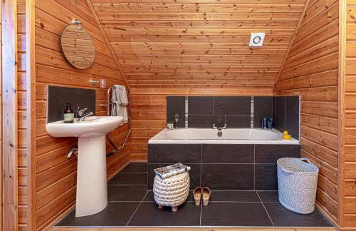 Scandi Cabin in Heart of Anglesey with Parking - Foto 21