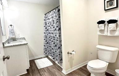 Close to Downtown, Beaches, and NAS! - Photo 12