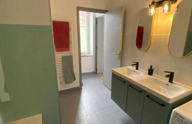 Appartement T4 et Parking à 3km du Futuroscope - Foto 7