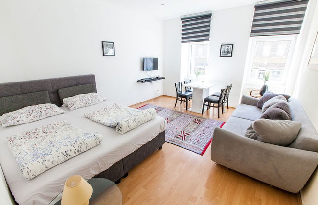 Central Apart 1 Min to Metro and Garage - Foto 1