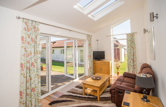 Stoneleigh Village - Photo 44