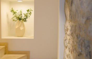 S27-Modern house in the old centre with parking - Photo 24
