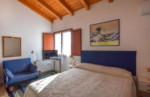 Amazing Apartment In Riola Sardo - Foto 10