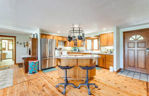 Oregon Farmhouse Hideaway on 53 Acres - Foto 6