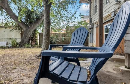 Historic Anchor at M Sleeps 7 Outdoor Shower Mins to Beach & Moody Gardens - Foto 48