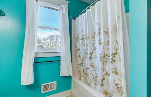 Charming Kalamazoo Home with Yard 1 Mi to Downtown! - Foto 21