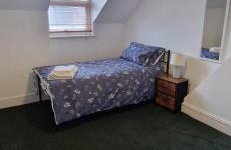 4-Bedroom House 5 mins to Beach & Parking - Foto 78