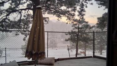 Cozy Rustic Retreat on a Horse Ranch with Stunning Pikes Peak Views and Serenity Minutes from Downtown Woodland Park - Foto 3
