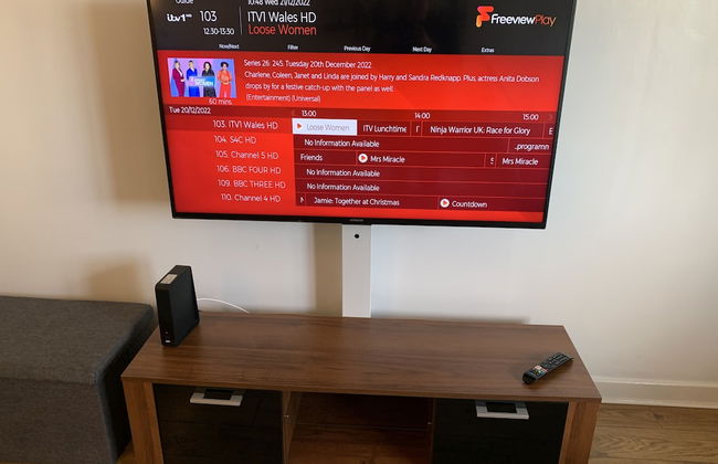 Stylish and Immaculate 2-bed Apartment in Leigh - Foto 18