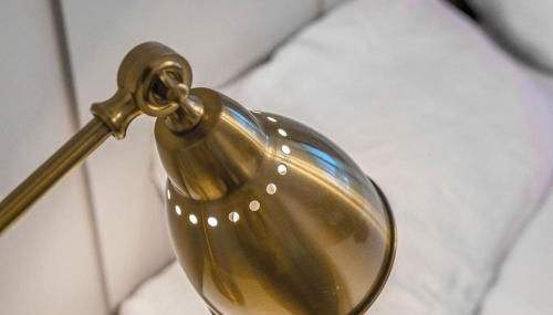 West Lothian 5 Beds + car space - Photo 5