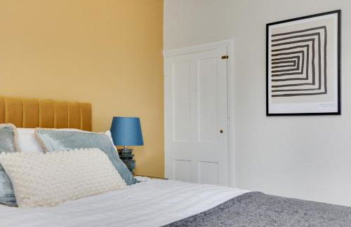 Ann’s Place - 2 Bed House Central Romford - Free Parking & Garden - Foto 27