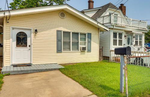 Cozy Keansburg Cottage Walk to Beach and Boardwalk! - Foto 25