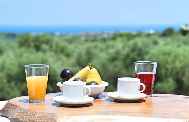 2 New Villas Next Each Other, Pool, Rent Separately or Together at Kournas Lake - Foto 36