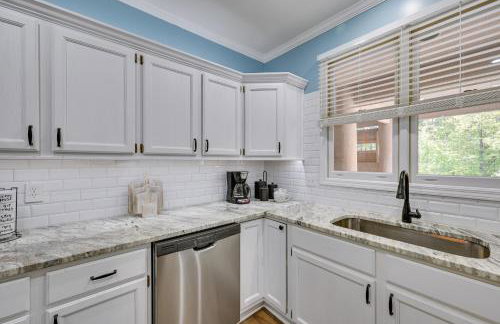 Lake Keowee Condo Resort Pools and Lake Access! - Foto 11