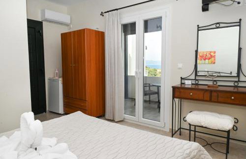 Akrothalassia - Photo 70