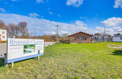 Michigan Manistee River Cabin about 1 Mi to Downtown - Foto 23