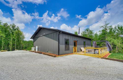 Hot Tub & Mtn Views: Pet-Friendly Englewood Cabin - Photo 27