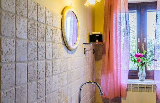 Gorgeous Apartment With Pool Near Sibillini Mountains - Photo 59