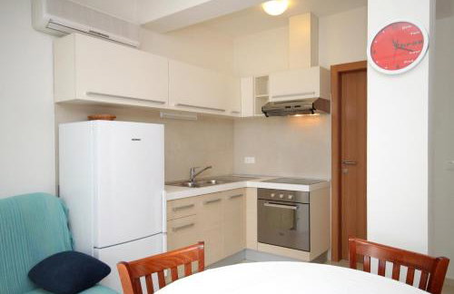 Apartments by the sea Verunic, Dugi otok - 8103 - Foto 13