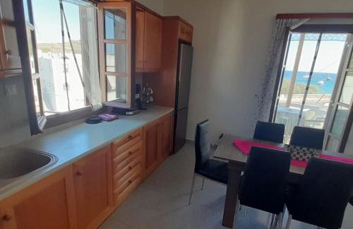 Παραθαλάσσιο εξοχικό σπίτι με θέα τον κόλπο Βάρης - Photo 7