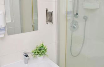 29EW Dreams Unlimited Serviced Accommodation- Staines - Heathrow - Foto 15