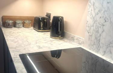 The Hideaway - 1 bed apartment in central Brighton - Foto 12