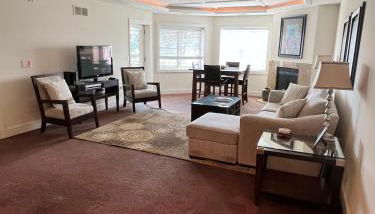 Third Floor Suite with lots of amenties - Foto 5