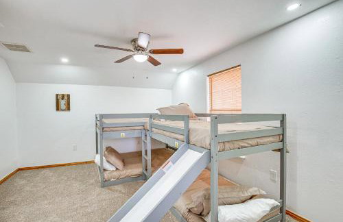 Near Lake Fork Home with Fire Pit in Yantis! - Foto 23
