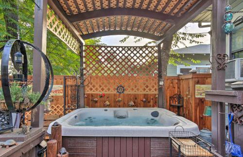 San Antonio Rental w/ Courtyard: Walk to Riverwalk - Foto 2