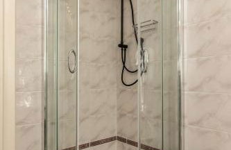 Kejani attic apt Scenic Views, Lux bath, Fast Wi-fi - Foto 33