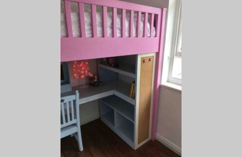 Lovely 3 Bed House Close to Carlyon Bay Beach! - Foto 2