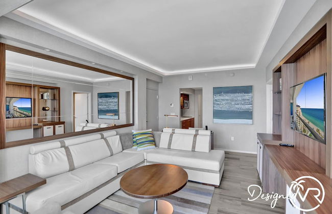 Stunning Beachfront Luxury- Your Perfect Getaway! - Photo 22