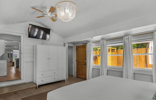 Private Pool in Grayton & Feet to the Beach; Next Door to Chiringo & Red Bar - Foto 2