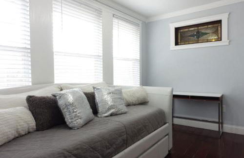 Best Home To Visit NYC+Hot Tub+EWR Airport+Free Parking - Foto 31