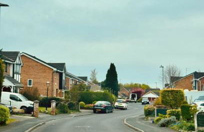 Luxury 5BR Stay With City Access - Photo 2