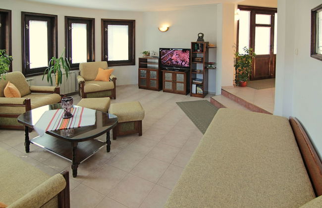 Eco Apartments Plovdiv - Photo 39