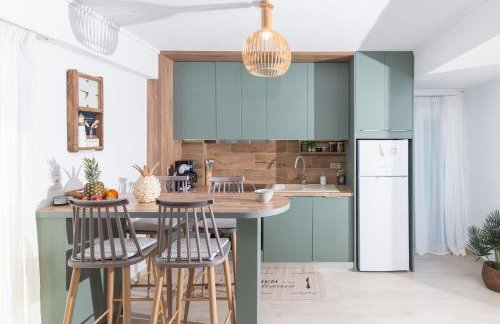 Kalamaki-Sunset - Scenic Sunset & Sea Views - Steps from Shore! - Foto 36