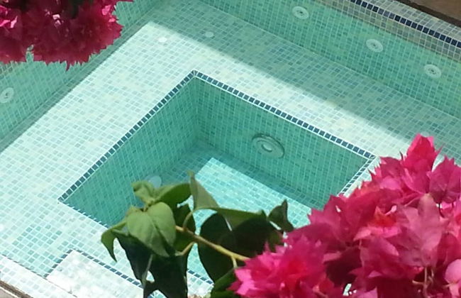 Villa - Right on the Beach, Under the Coconut Trees, Sleeps 10, Pool, Chef - Foto 9