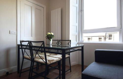 Modern City Centre Apartment in Central Hub - Foto 15