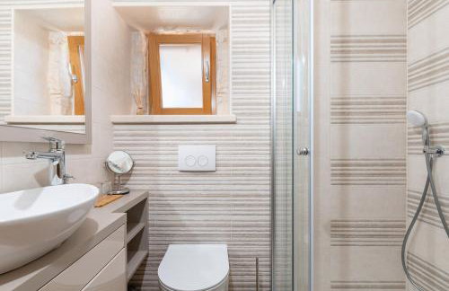 Stone house with pool and yard - Villa Histra - Foto 16