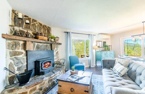 Sierra Vista by Willowbend Creek and waterfalls, Sleeps 16, with Hot tub, Play Yard, Arcade - Foto 13