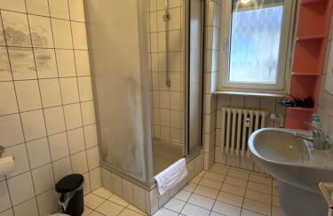 ALL IN APARTMENTS 4 Schlafzimmer mit Terrasse ,Küche, Bad, Würzburg, Versbach - Foto 16