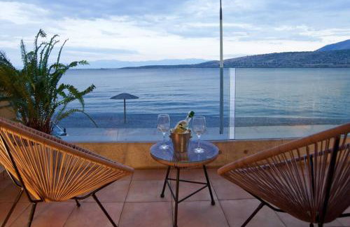 Seagull Luxury Maisonette - Photo 1