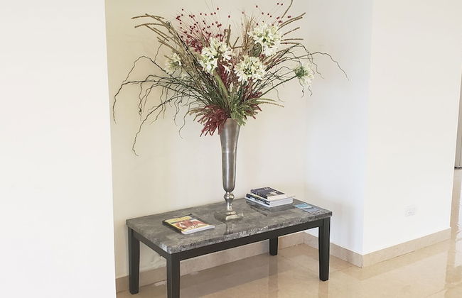 Harbour Island Residences - Photo 2