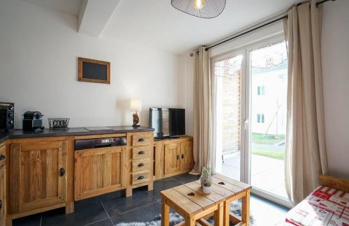 Le Petit Chalet - Cosy studio in Lathuile for 2 people - Foto 6