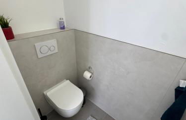 UZ Villa 11 - Laatzen 10 Minutes to Hannover Messe 140qm Modern Living Self-Check-In Wifi Parking - Foto 23