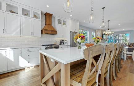 Lux Beach Home Lake Views Firepit - Foto 14