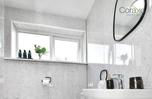 3 Bedrooms Urban Oasis for Contractors and Families by Coraxe Short Stays - Foto 17